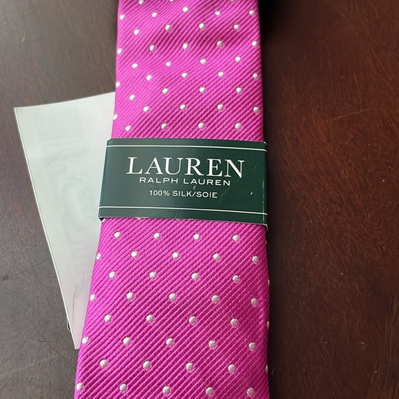 Ralph Lauren Boys Pink Polkadot tie 100% silk new nwt - Picture 2 of 4